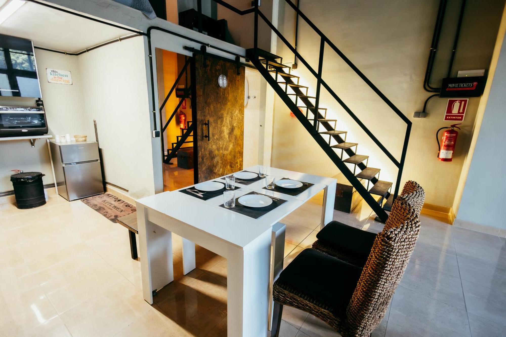Apartment Ruzafa Roots, 12 Min To Centre, Smart Tv, Wine Valensiya Dış mekan fotoğraf